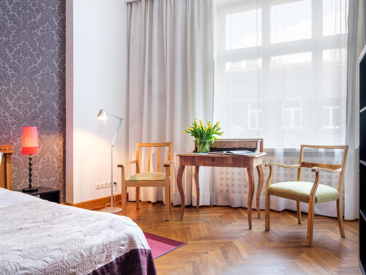 Tyzenhauz Apartments Krowoderska Street Cracóvia Exterior foto